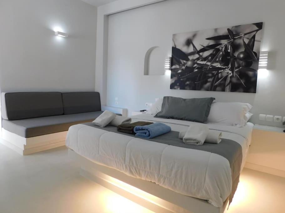 Perissa Beachfront Rooms Экстерьер фото