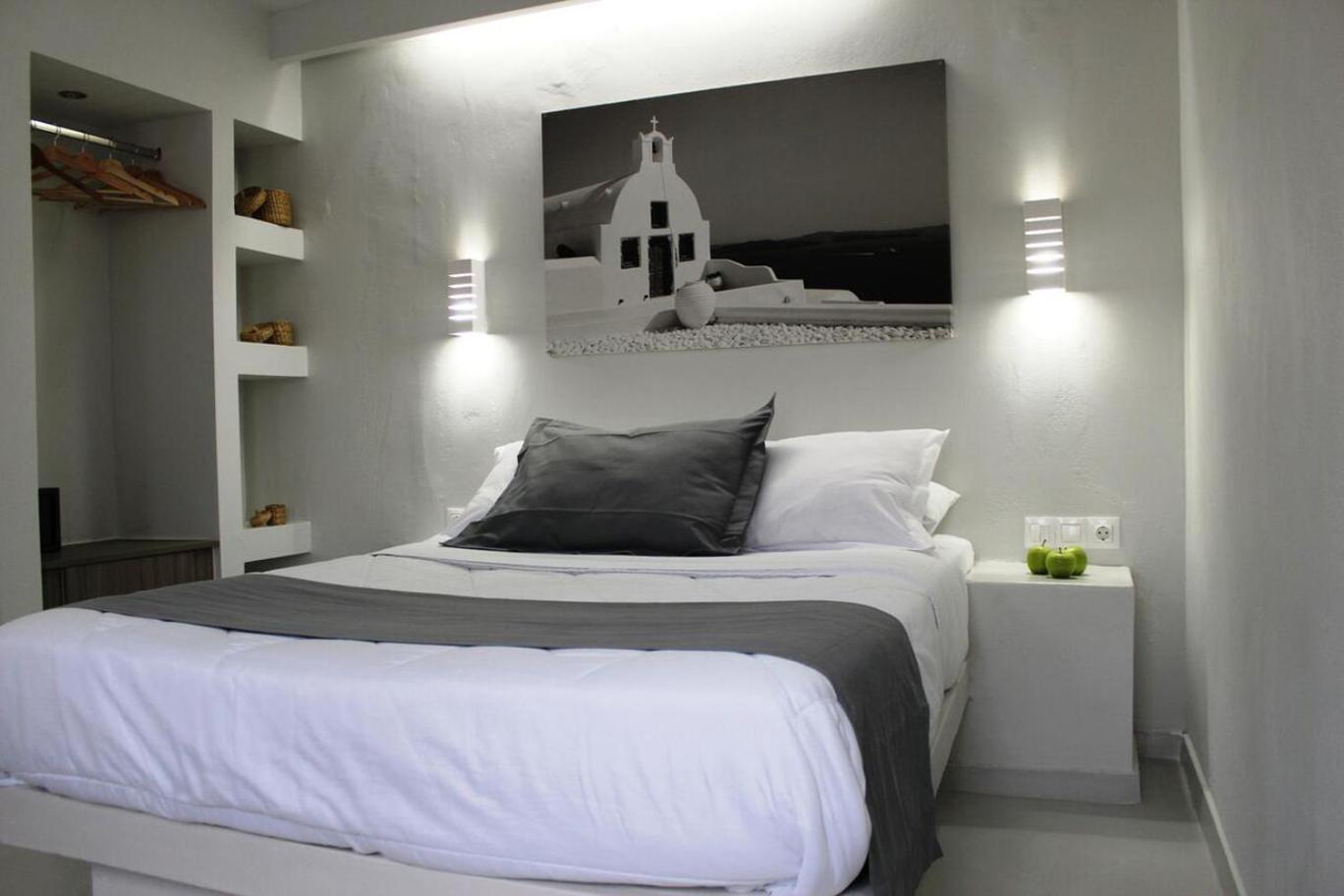 Perissa Beachfront Rooms Экстерьер фото