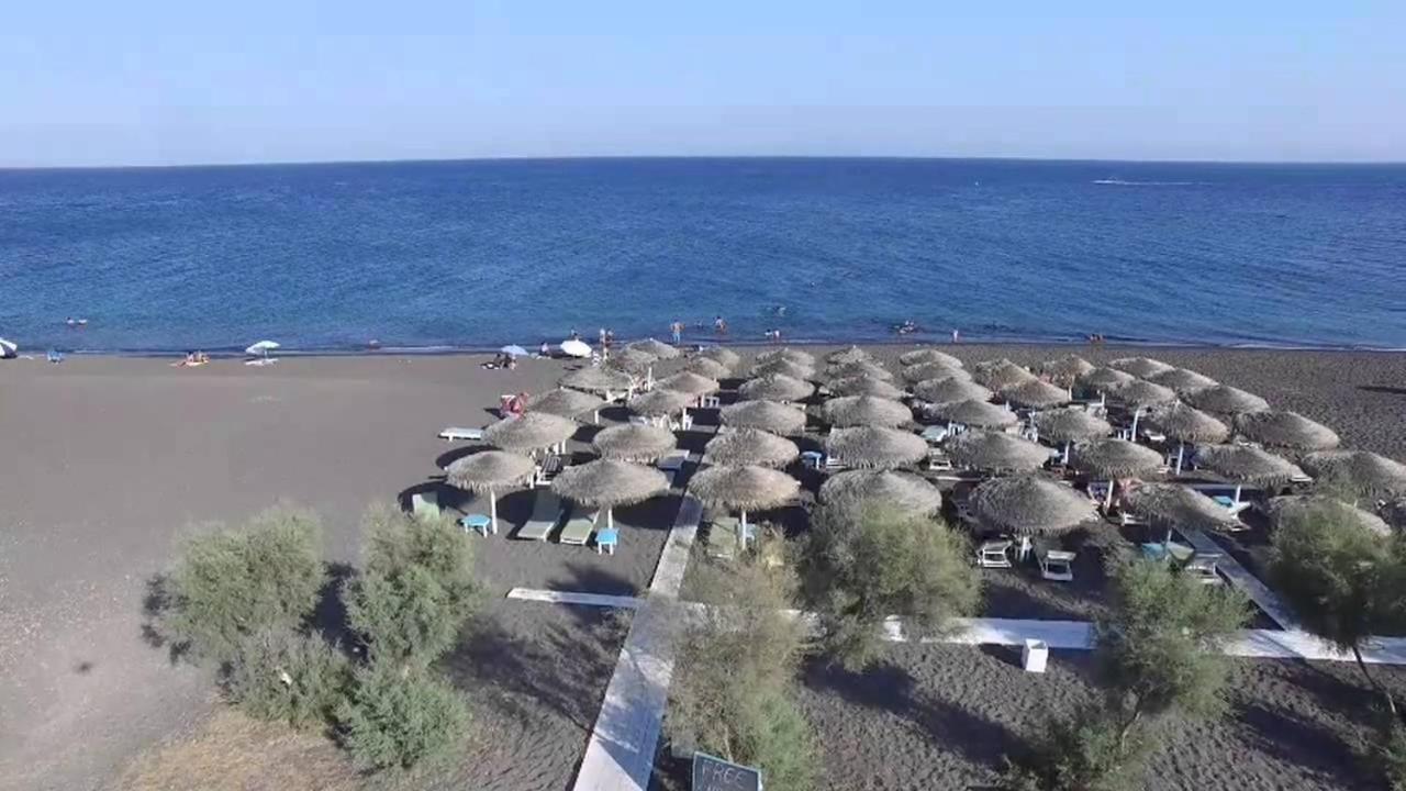 Perissa Beachfront Rooms Экстерьер фото