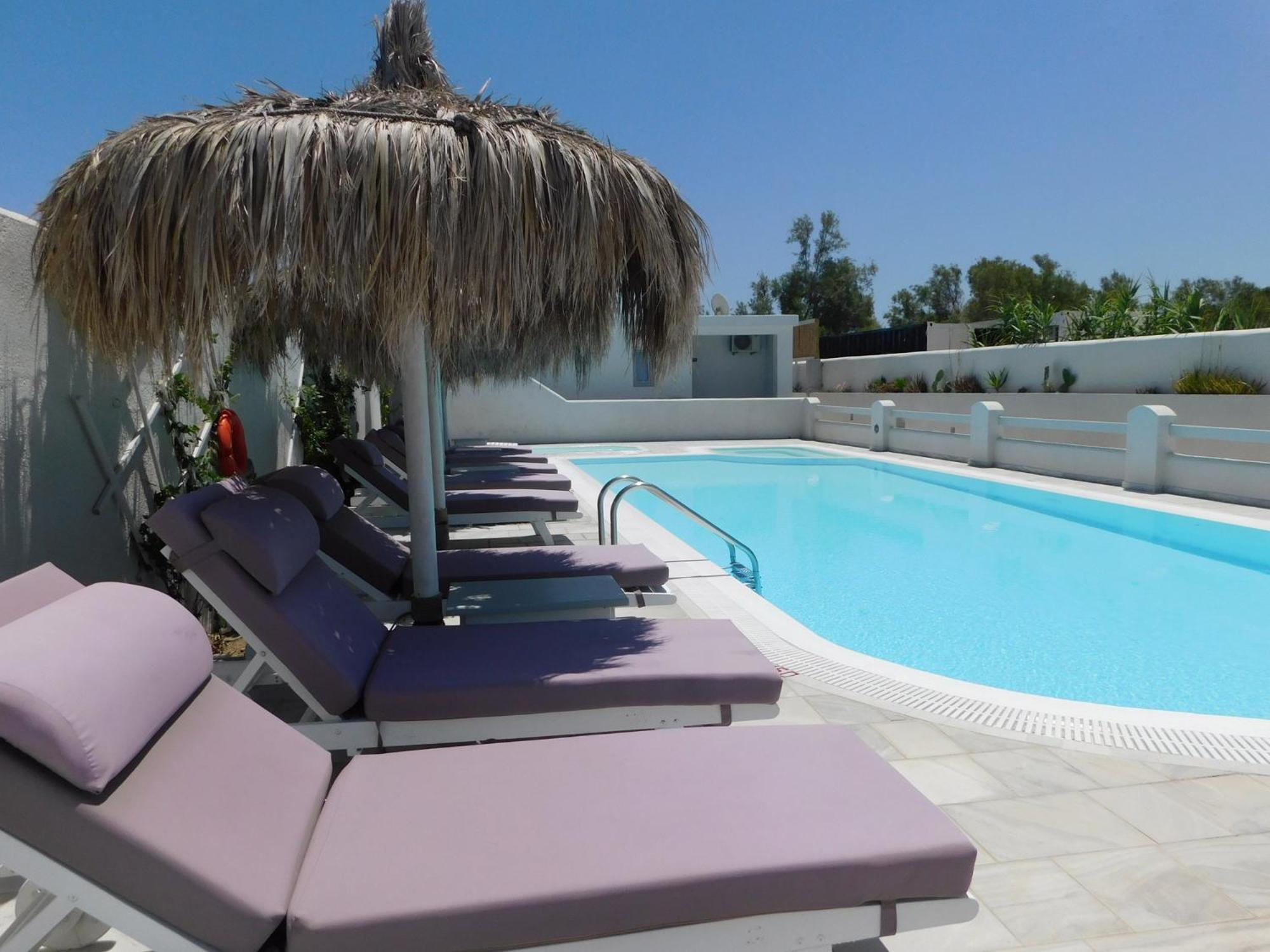 Perissa Beachfront Rooms Экстерьер фото